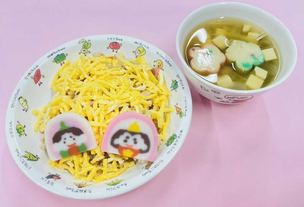 ３月３日 (火)　雛祭り